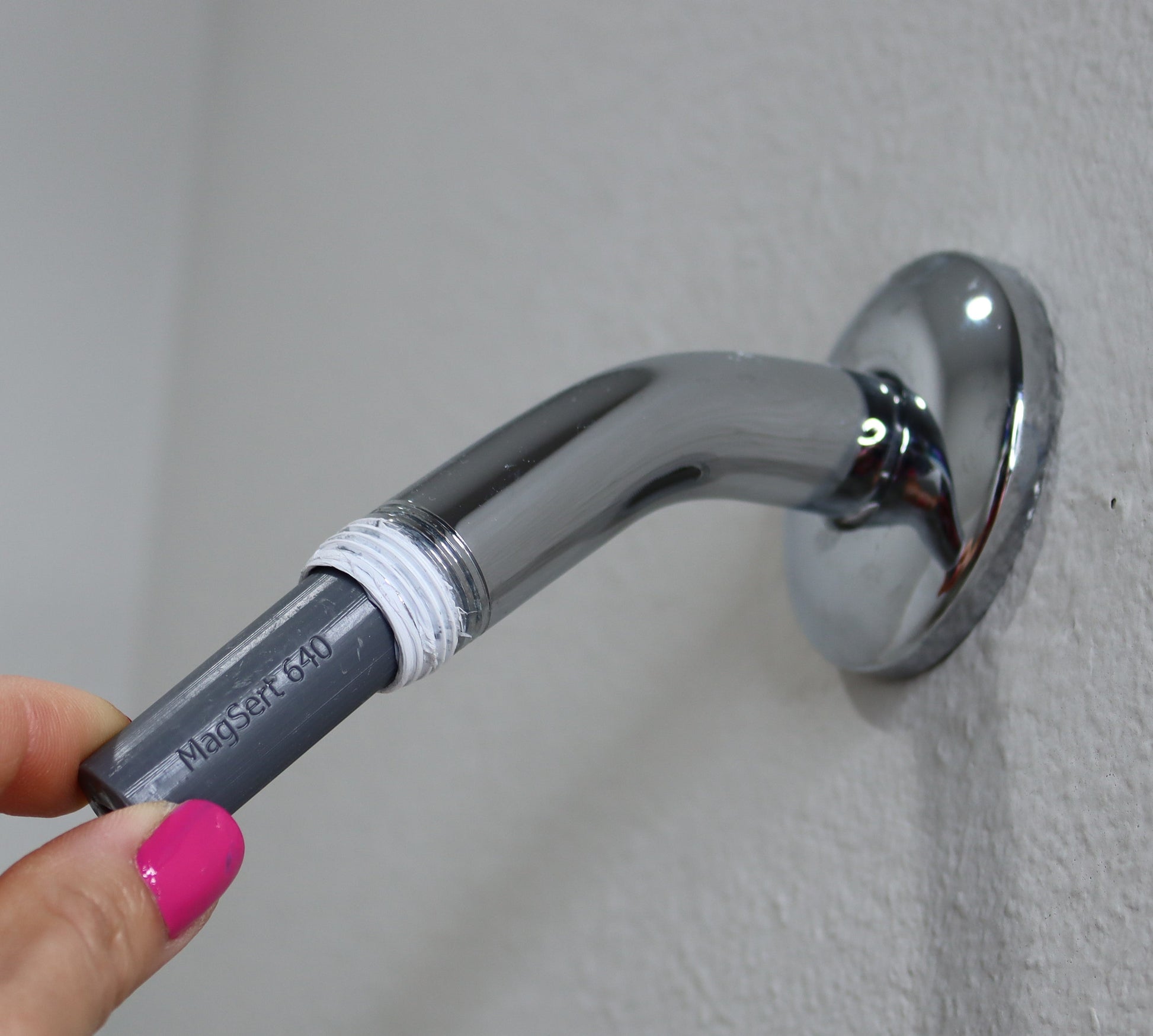 MagSert 640 installed in the shower arm